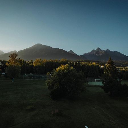 Apartman Srnka S Vyhladom Na Vysoke Tatry Luaran gambar