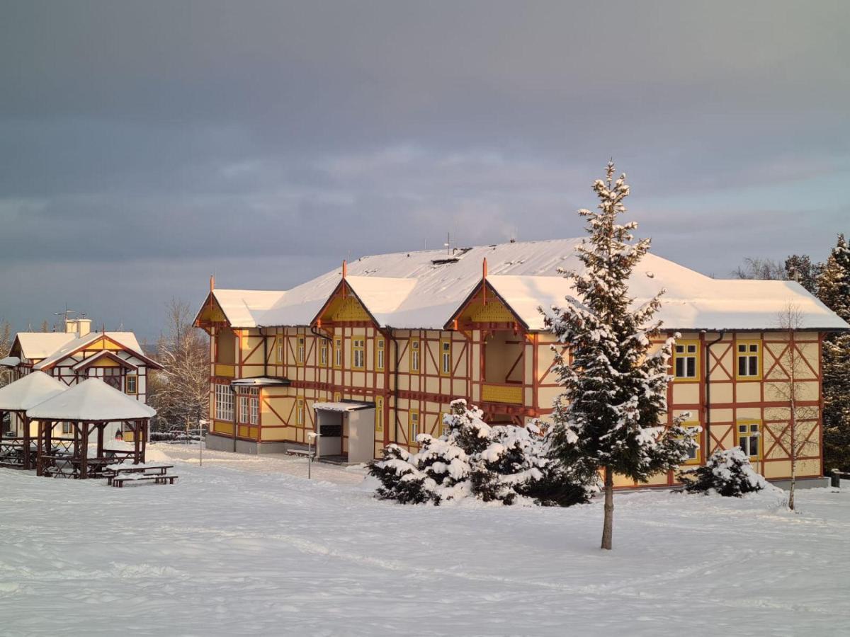 Apartman Srnka S Vyhladom Na Vysoke Tatry Luaran gambar
