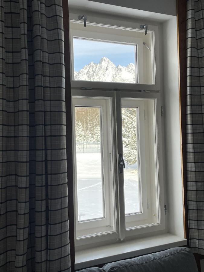 Apartman Srnka S Vyhladom Na Vysoke Tatry Luaran gambar